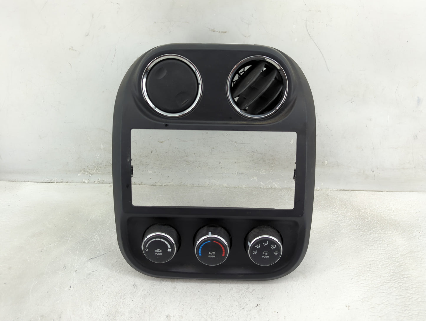 2011-2017 Jeep Patriot Climate Control Module Temperature AC/Heater Replacement P/N:P55111278AE Fits OEM Used Auto Parts - O