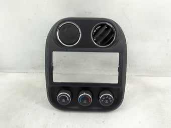 compare product 2011-2017 Jeep Patriot Climate Control Module Temperature AC/Heater Replacement P/N:P55111278AE Fits OEM Used Auto Parts