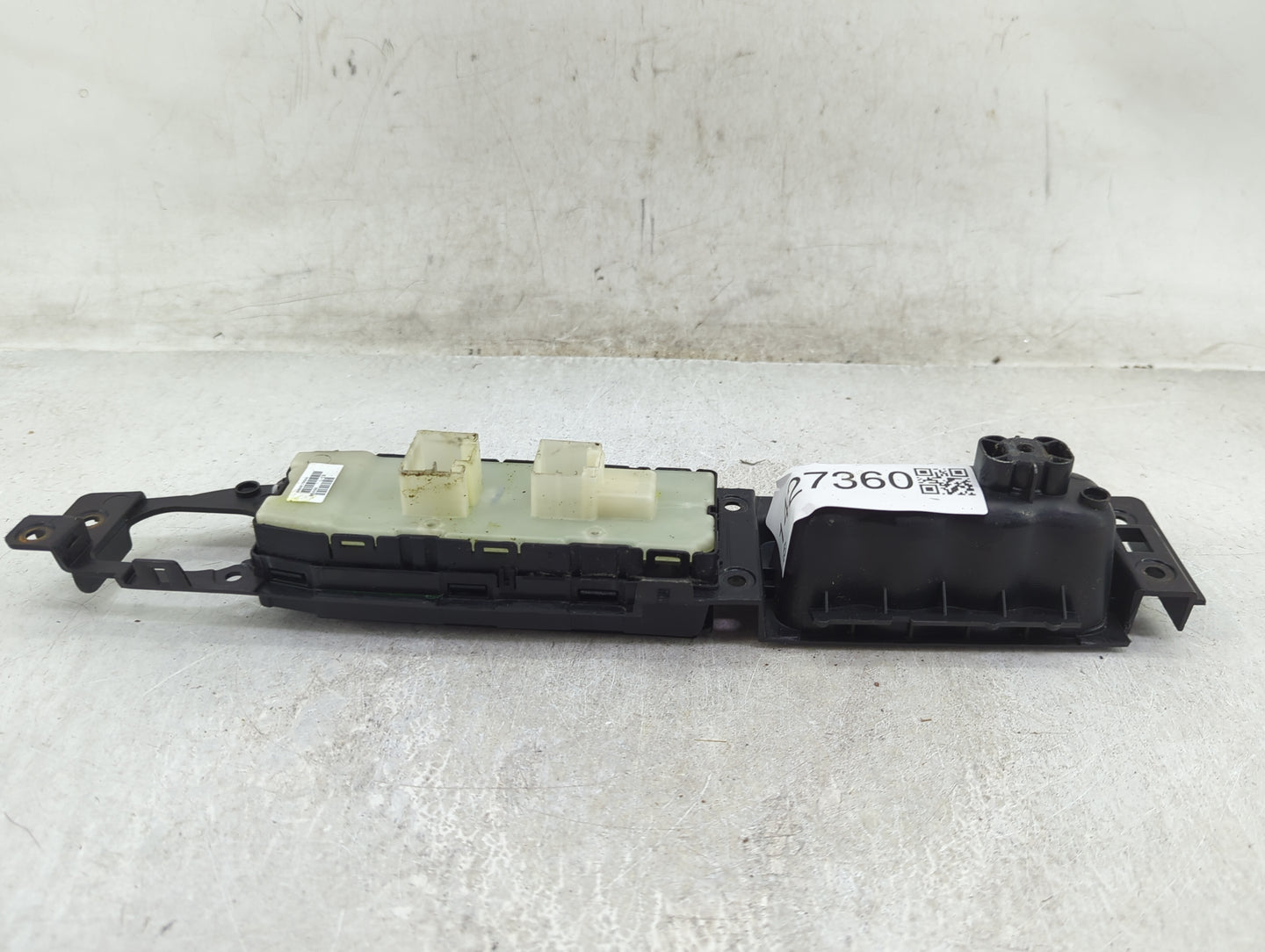 2011-2017 Jeep Patriot Master Power Window Switch Replacement Driver Side Left Fits OEM Used Auto Parts - Oemusedautoparts1.