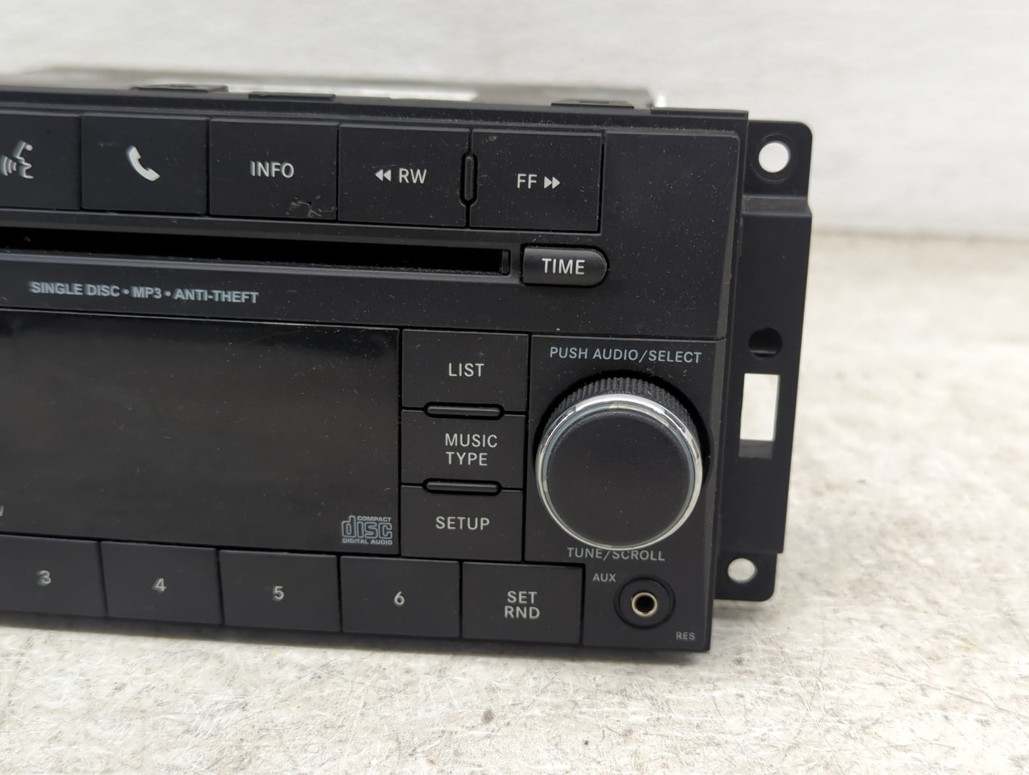 2012-2017 Jeep Patriot Radio AM FM Cd Player Receiver Replacement P/N:P05091197AC Fits Fits 2012 2013 2014 2015 2016 2017 OE