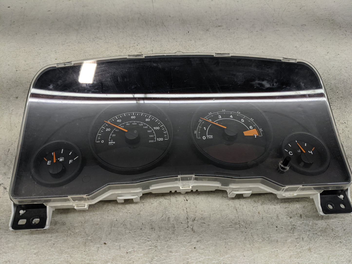 2014 Jeep Patriot Instrument Cluster Speedometer Gauges P/N:05604257AD CR-0035-602-M0-CD Miles:133K Fits OEM Used Auto Parts
