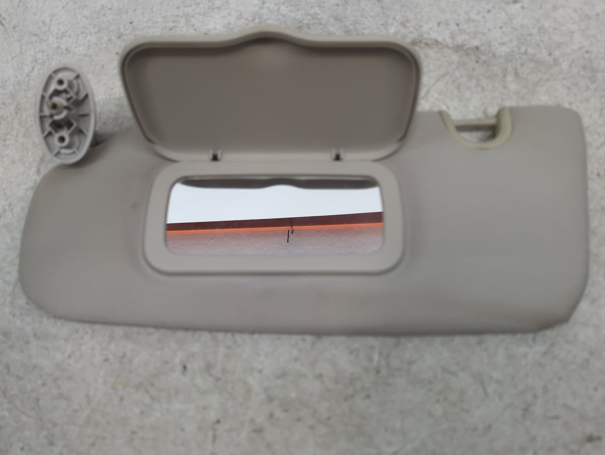 2014 Jeep Patriot Sun Visor Shade Replacement Driver Left Mirror Fits OEM Used Auto Parts - Oemusedautoparts1.com