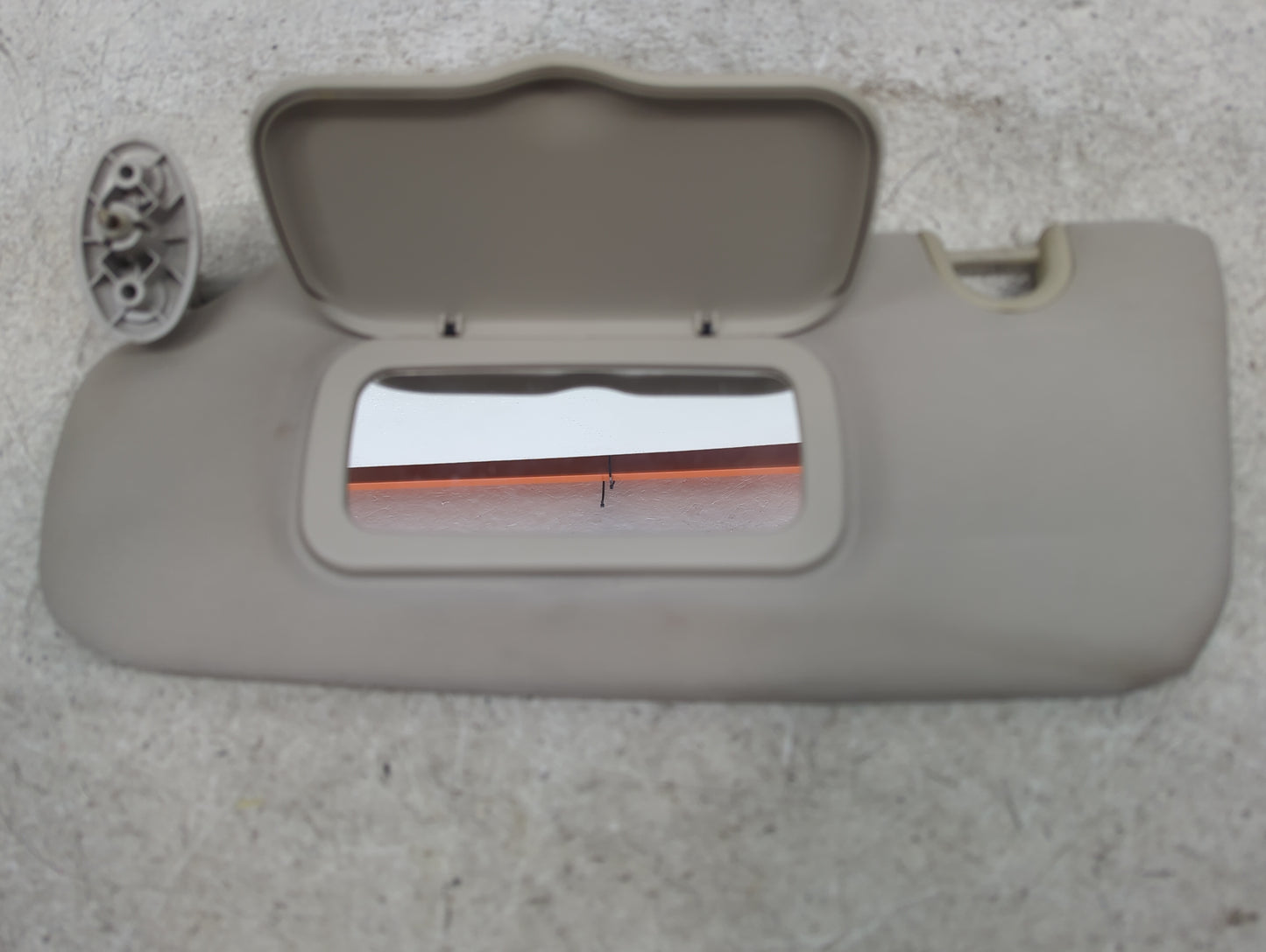 2014 Jeep Patriot Sun Visor Shade Replacement Driver Left Mirror Fits OEM Used Auto Parts - Oemusedautoparts1.com