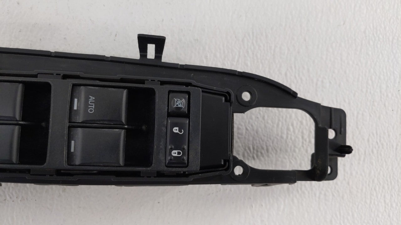 2011-2017 Jeep Patriot Master Power Window Switch Replacement Driver Side Left P/N:50633461658 04602780AA Fits OEM Used Auto