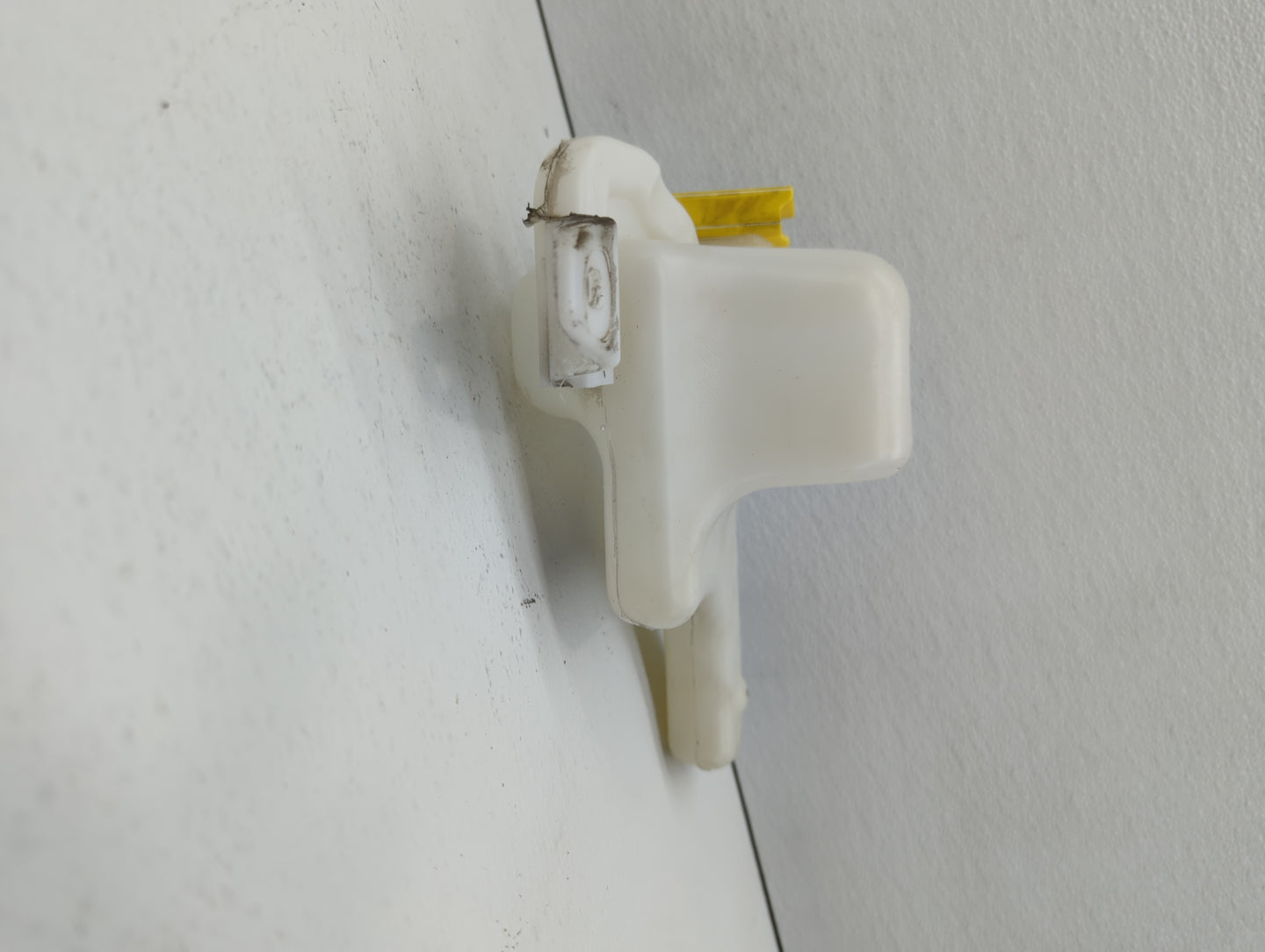 Jeep Patriot Windshield Washer Fluid Reservoir Bottle Oem - Oemusedautoparts1.com