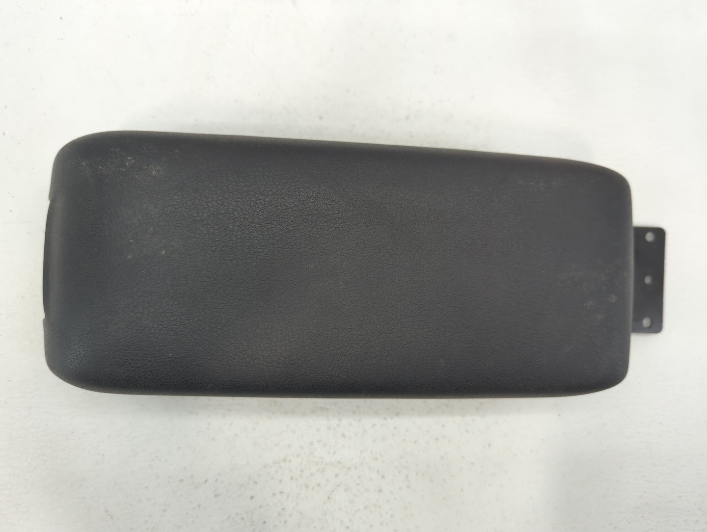 2014 Jeep Patriot Center Console Armrest Cover Lid Black - Oemusedautoparts1.com