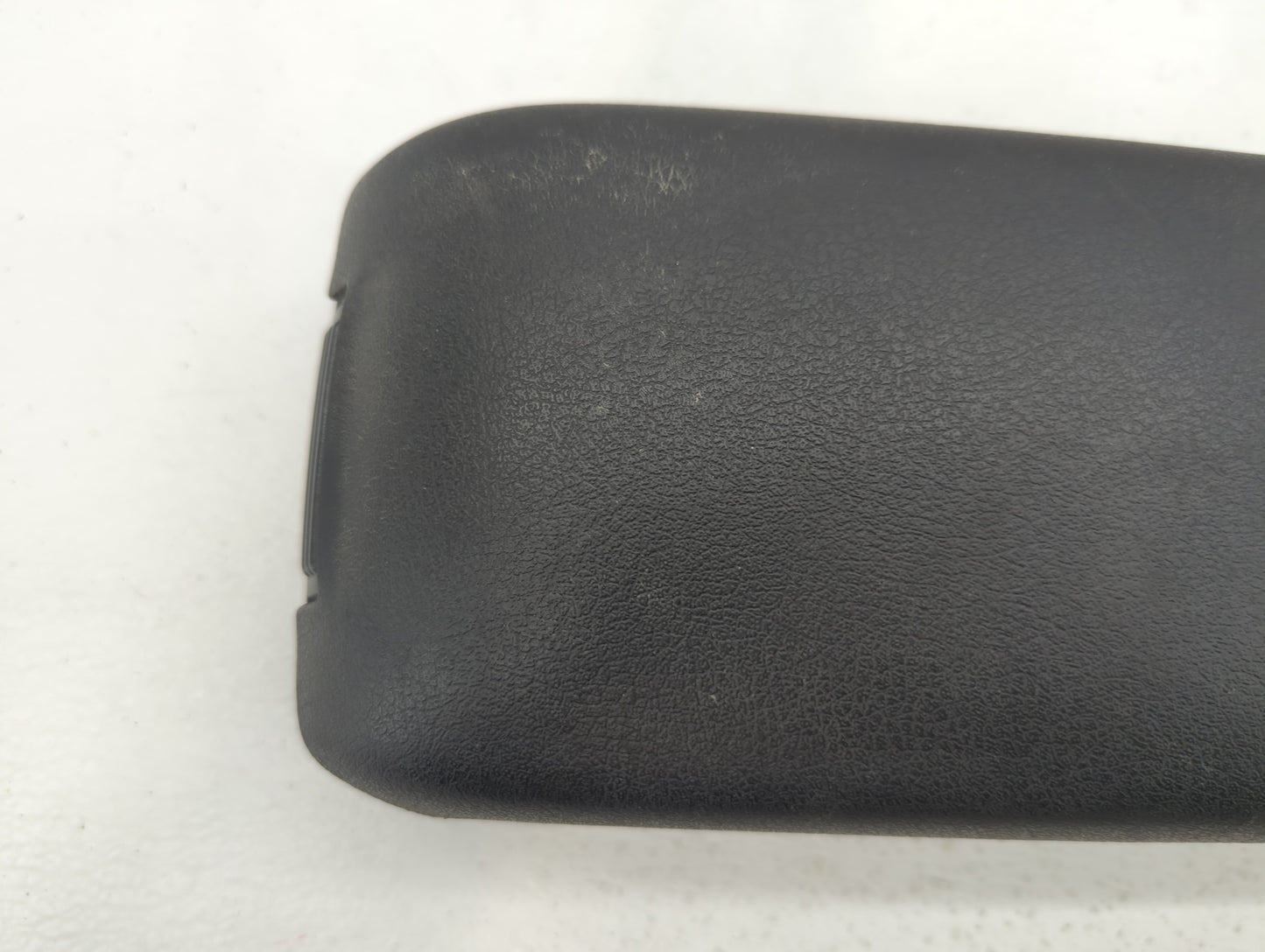 2014 Jeep Patriot Center Console Armrest Cover Lid Black - Oemusedautoparts1.com