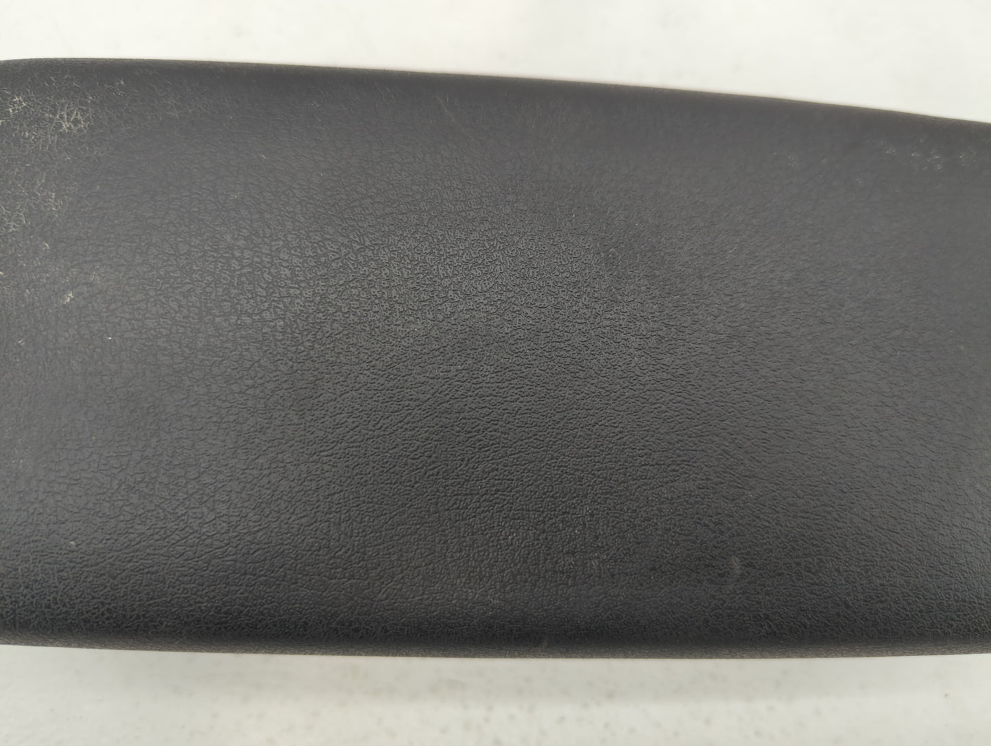 2014 Jeep Patriot Center Console Armrest Cover Lid Black - Oemusedautoparts1.com