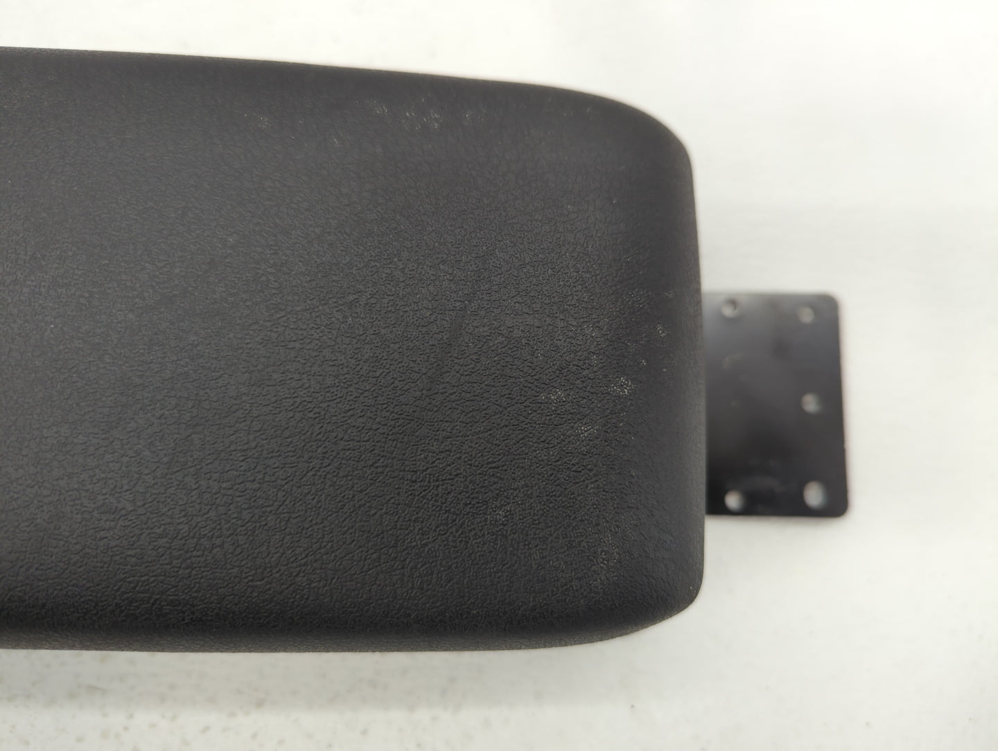 2014 Jeep Patriot Center Console Armrest Cover Lid Black - Oemusedautoparts1.com