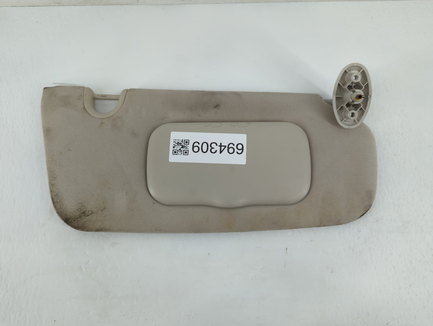 2010-2017 Jeep Patriot Sun Visor Shade Replacement Passenger Right Mirror Fits Fits 2010 2011 2012 2013 2014 2015 2016 2017 
