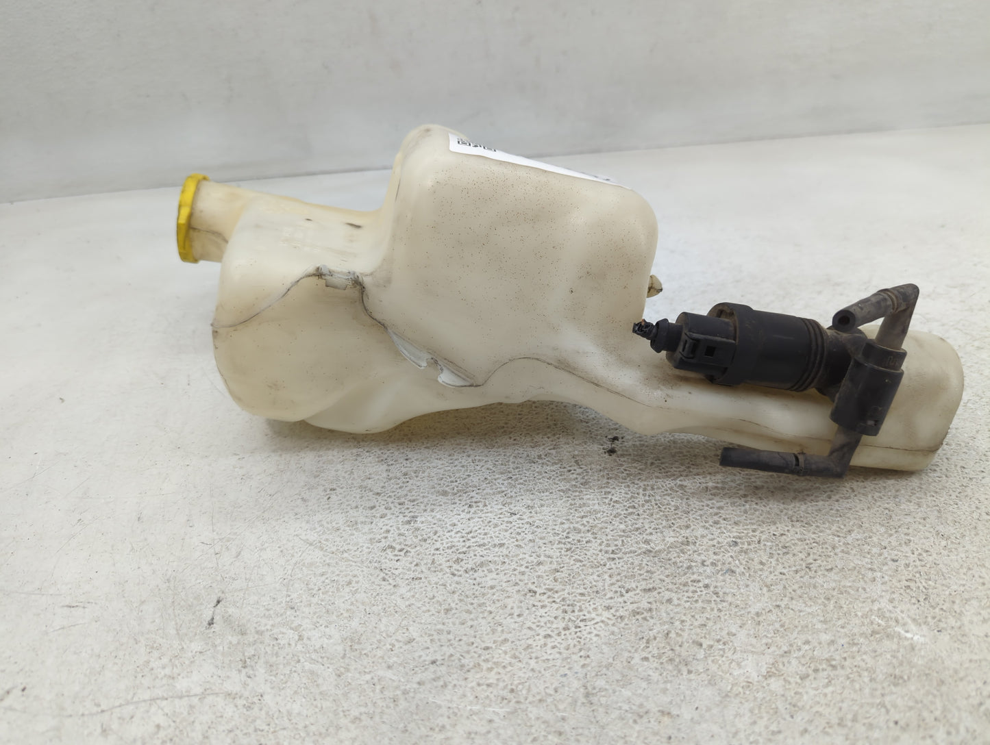 2007-2017 Jeep Patriot Windshield Washer Fluid Reservoir Bottle Oem - Oemusedautoparts1.com