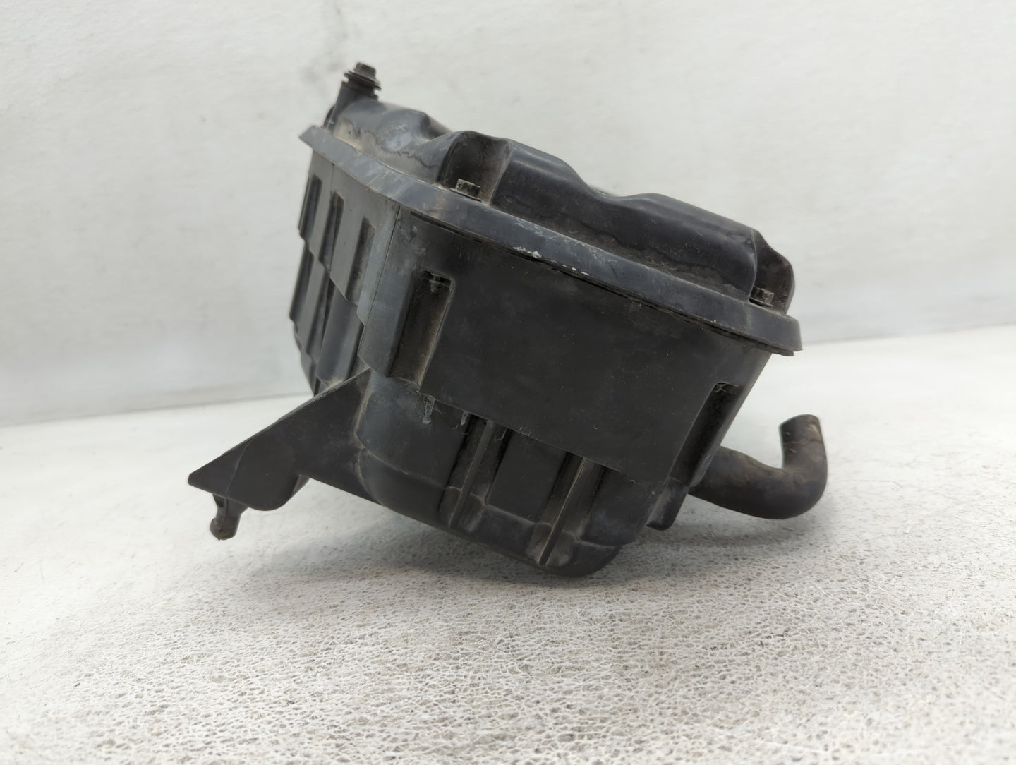 2011-2017 Jeep Patriot Air Cleaner Intake-duct Hose Tube - Oemusedautoparts1.com