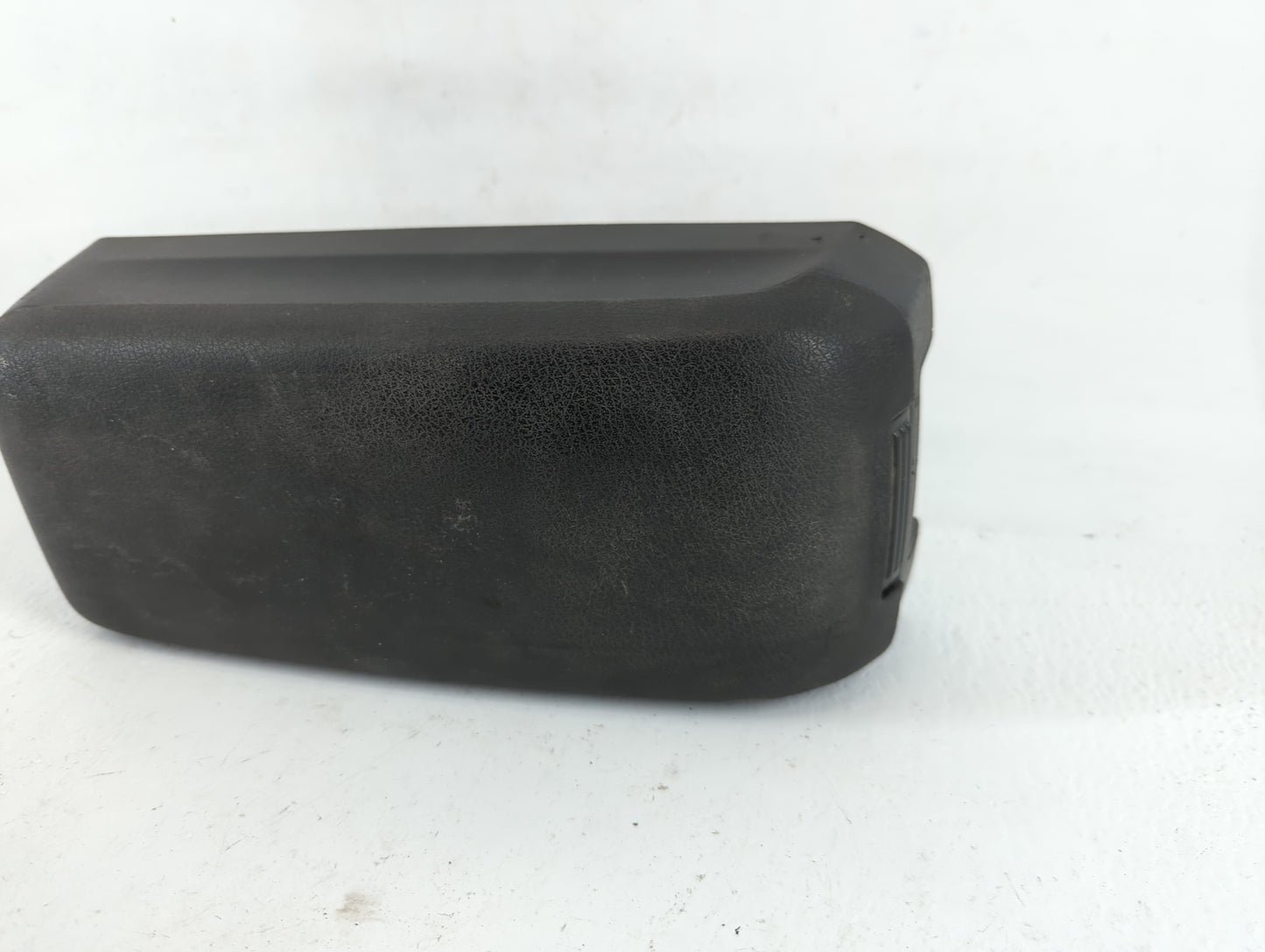 2014 Jeep Patriot Center Console Armrest Cover Lid Fits OEM Used Auto Parts - Oemusedautoparts1.com