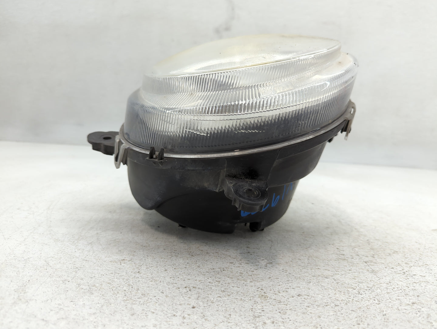 2007-2017 Jeep Patriot Passenger Right Oem Head Light Headlight Lamp - Oemusedautoparts1.com
