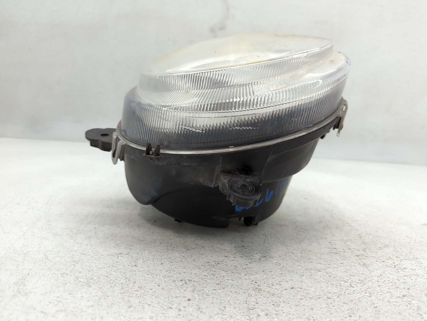 2007-2017 Jeep Patriot Passenger Right Oem Head Light Headlight Lamp - Oemusedautoparts1.com