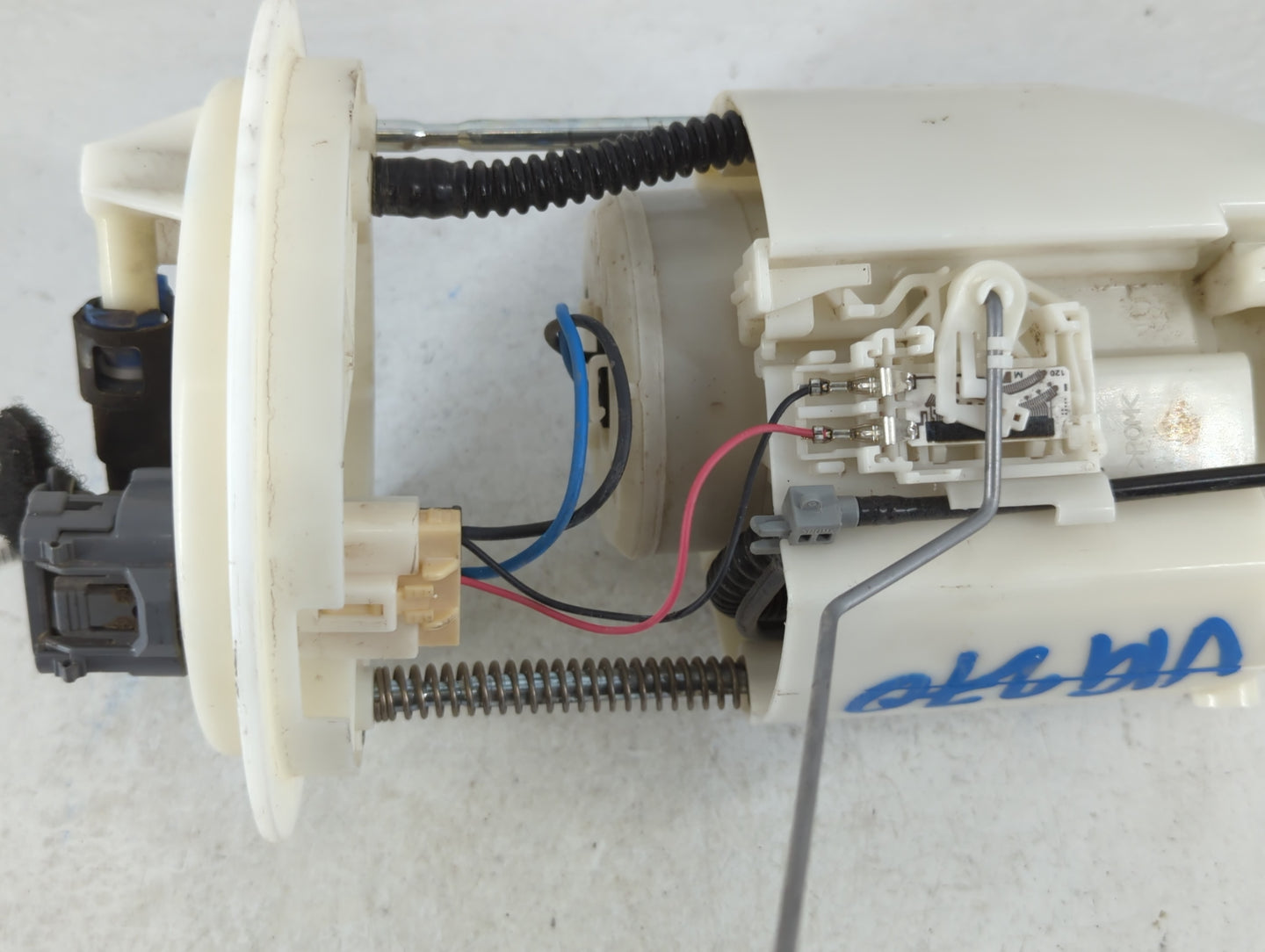 2007-2017 Jeep Patriot Electrical Gas Fuel Pump Assembly - Oemusedautoparts1.com