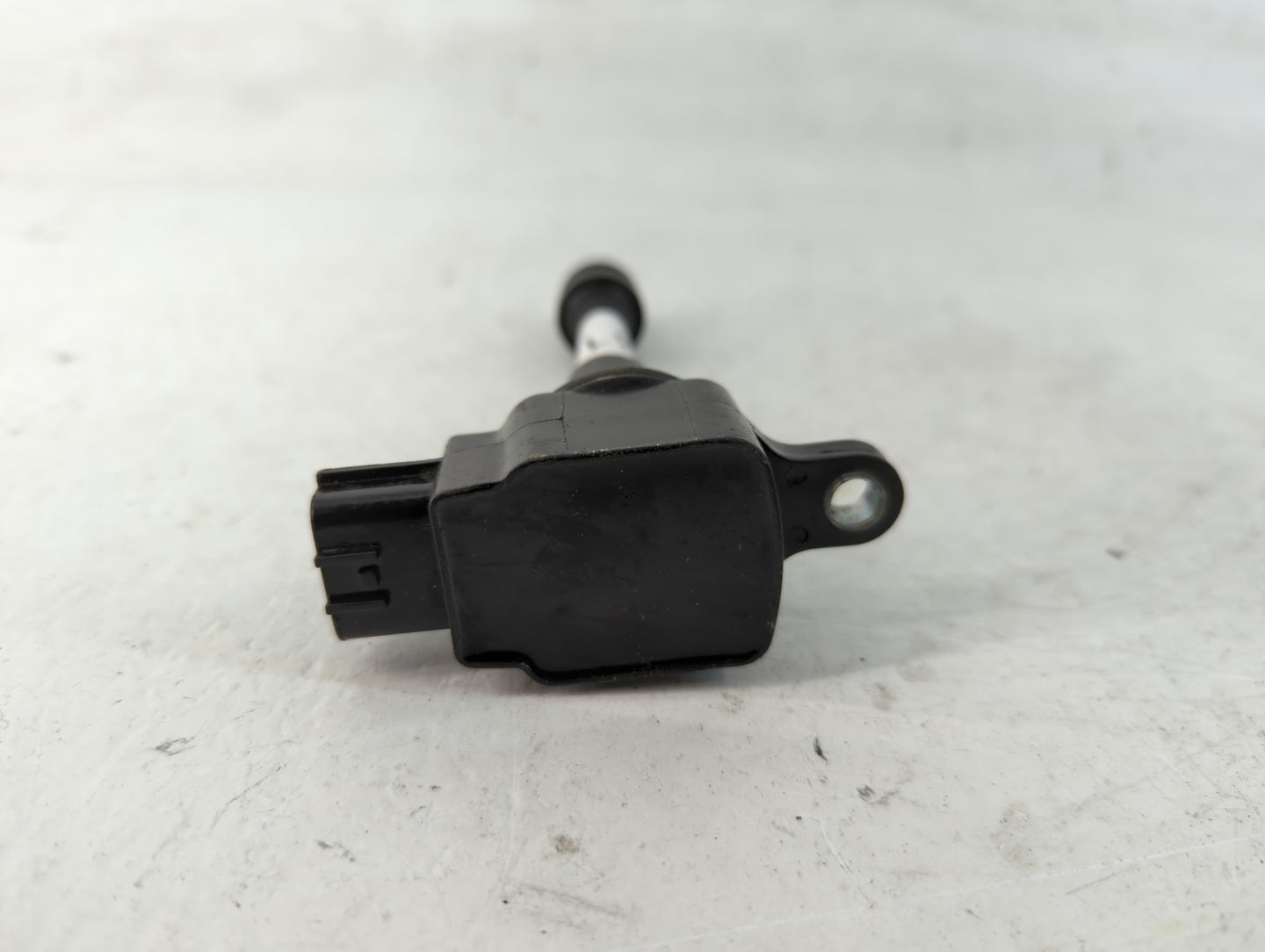 2007-2017 Jeep Patriot Ignition Coil Igniter Pack - Oemusedautoparts1.com