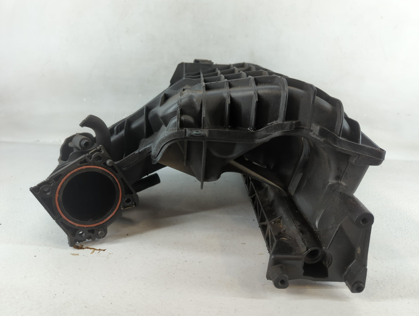 2014 Jeep Patriot Driver Left Cylinder Head Valve Cover P/N:3915 Fits OEM Used Auto Parts - Oemusedautoparts1.com