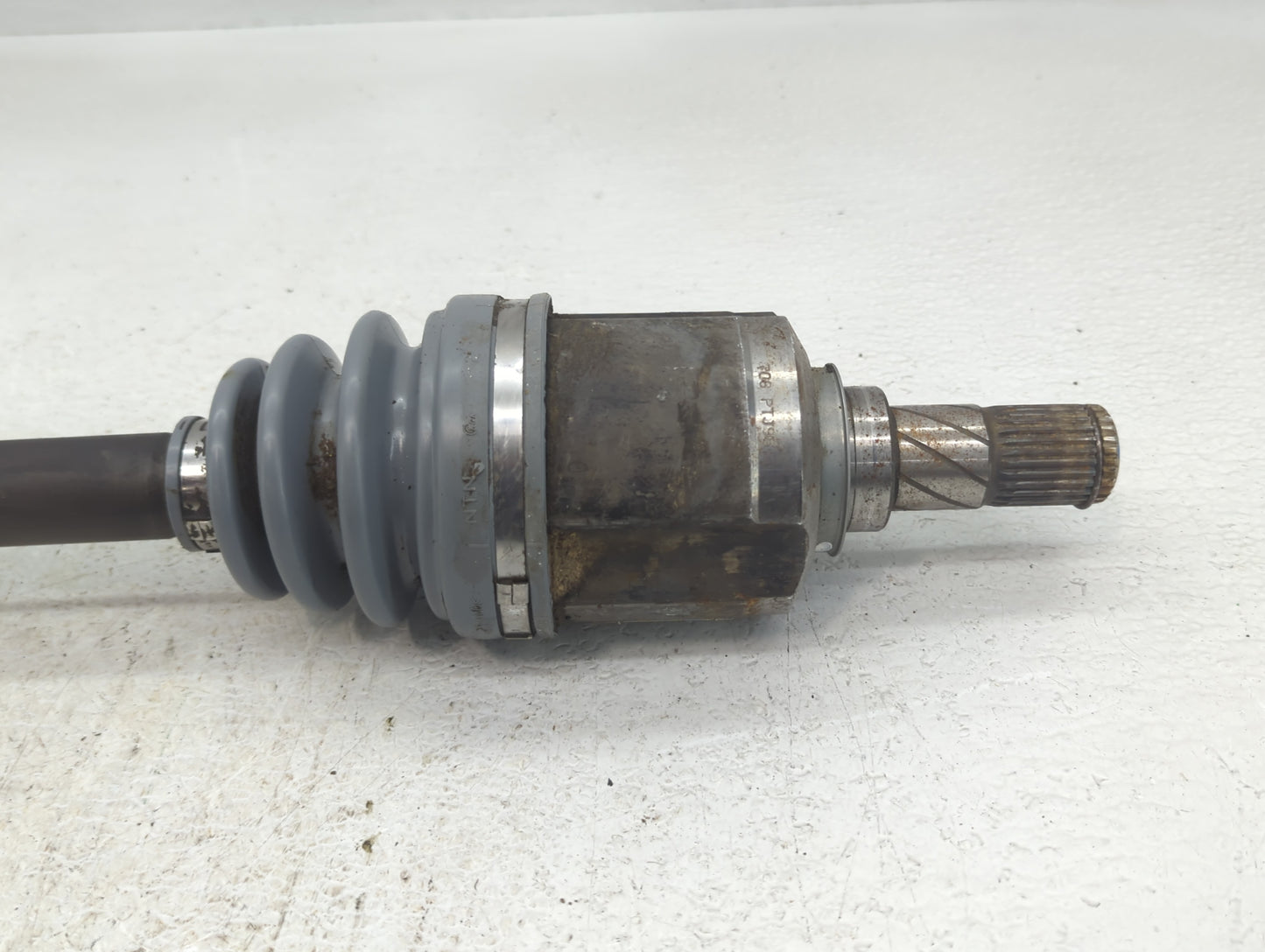 2007-2017 Jeep Patriot Axle Shaft Front Passenger Cv C/v - Oemusedautoparts1.com