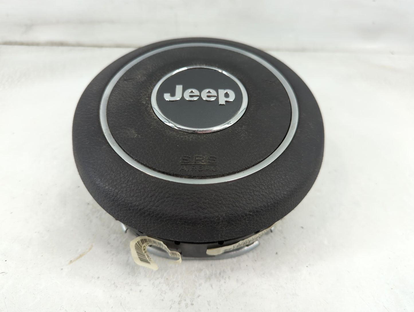 2011-2017 Jeep Patriot Air Bag Driver Left Steering Wheel Mounted Fits Fits 2011 2012 2013 2014 2015 2016 2017 OEM Used Auto