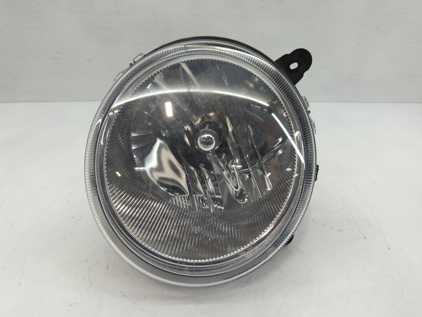 2007-2017 Jeep Patriot Driver Left Oem Head Light Headlight Lamp - Oemusedautoparts1.com