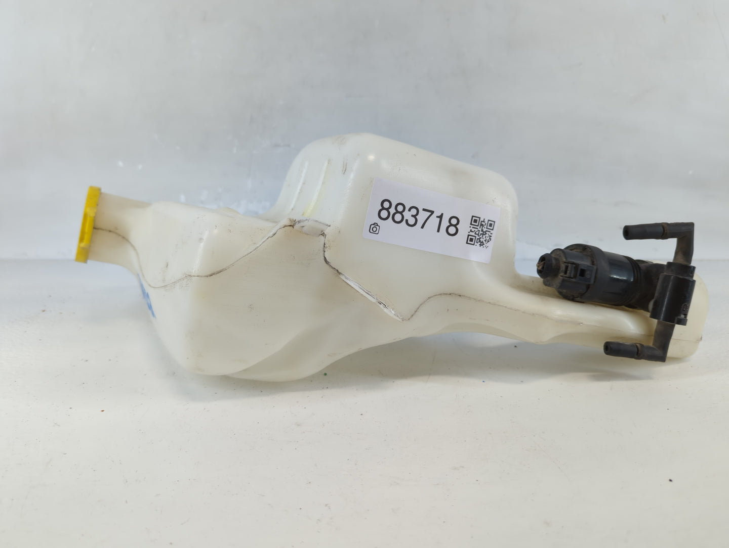 2007-2017 Jeep Patriot Windshield Washer Fluid Reservoir Bottle Oem - Oemusedautoparts1.com