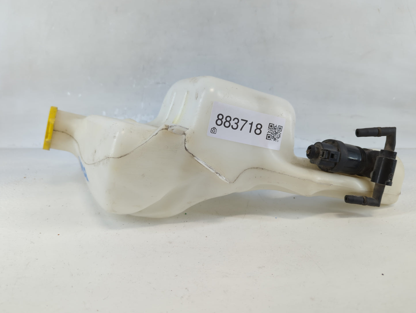 2007-2017 Jeep Patriot Windshield Washer Fluid Reservoir Bottle Oem - Oemusedautoparts1.com