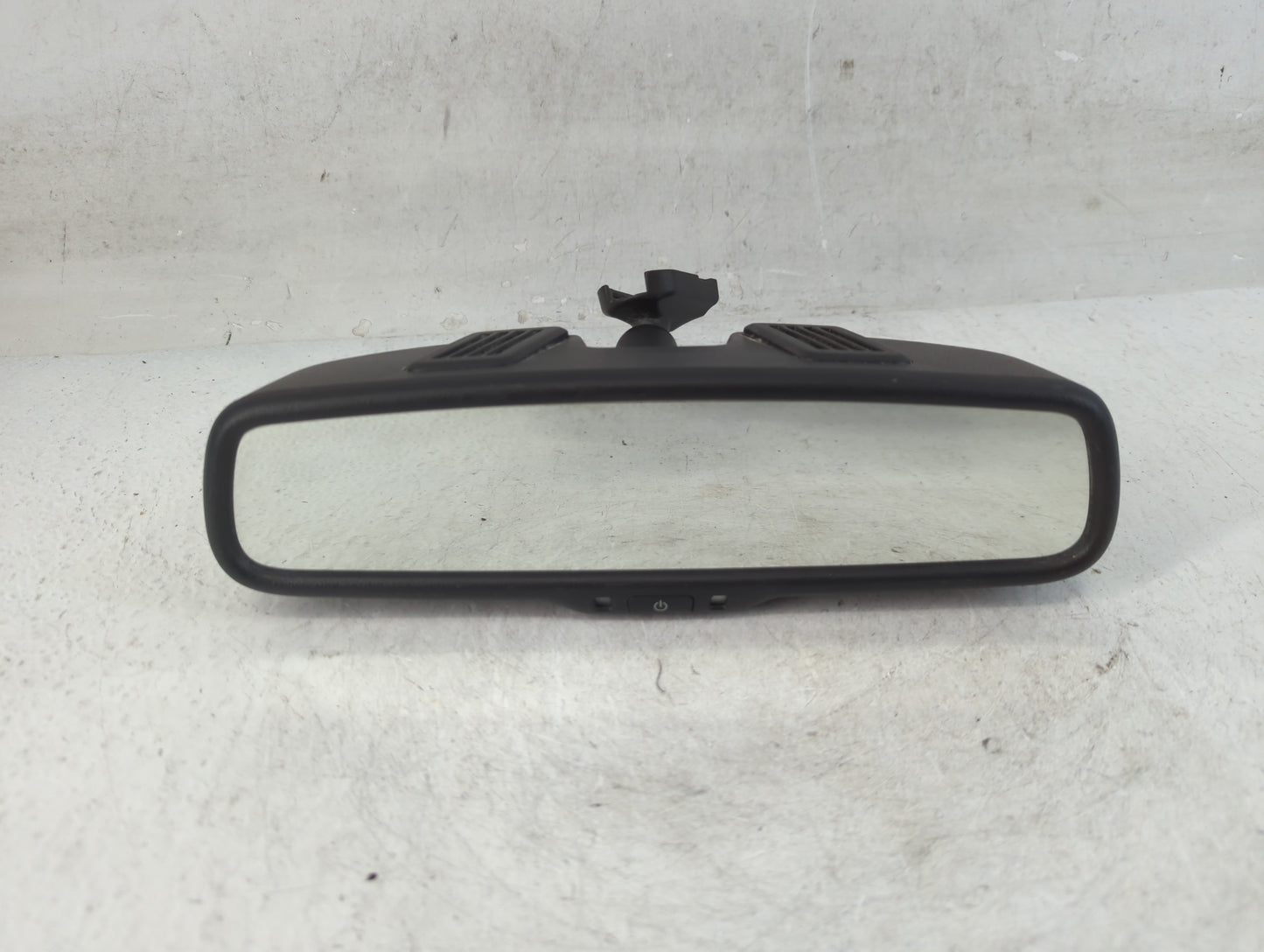 2007-2017 Jeep Patriot Interior Rear View Mirror Replacement OEM P/N:E11026130 Fits OEM Used Auto Parts - Oemusedautoparts1.