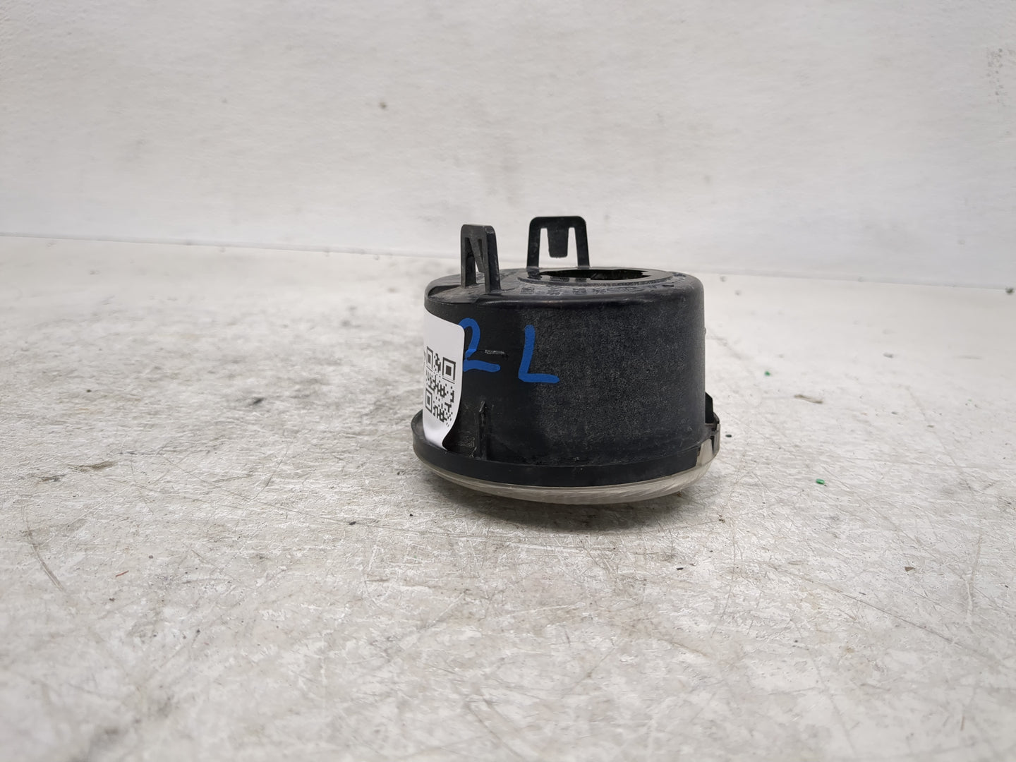 2011-2018 Jeep Wrangler Driver Left Oem Front Light Lamp - Oemusedautoparts1.com