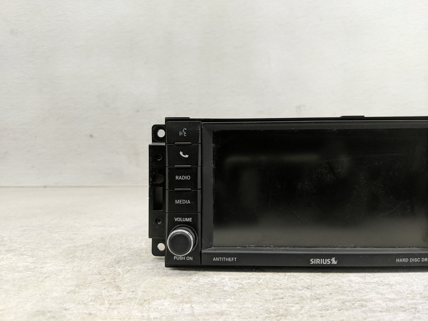 2013-2014 Jeep Wrangler Radio AM FM Cd Player Receiver Replacement P/N:P05091338AF Fits Fits 2013 2014 OEM Used Auto Parts -