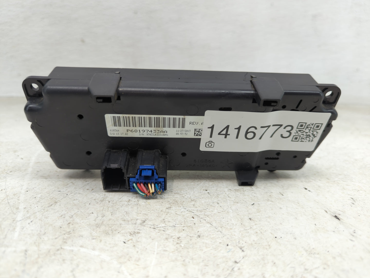 2014-2018 Jeep Wrangler Climate Control Module Temperature AC/Heater Replacement P/N:P68197433AA Fits OEM Used Auto Parts - 