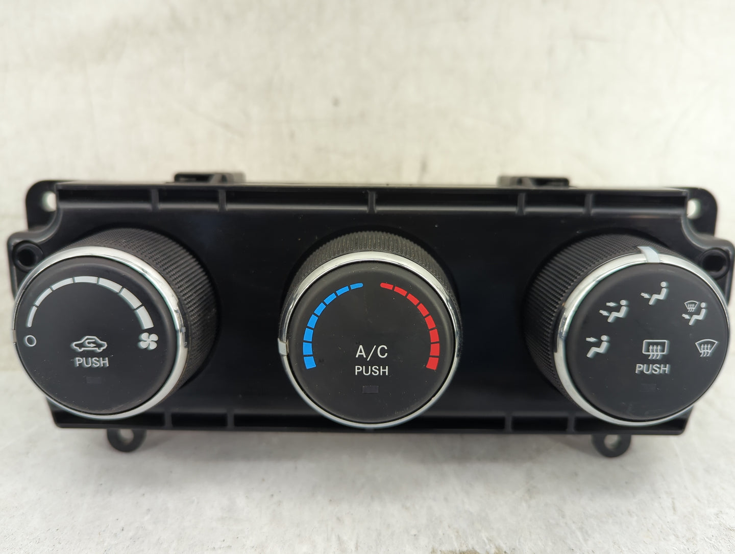 2014-2018 Jeep Wrangler Climate Control Module Temperature AC/Heater Replacement P/N:P68197433AA Fits OEM Used Auto Parts - 