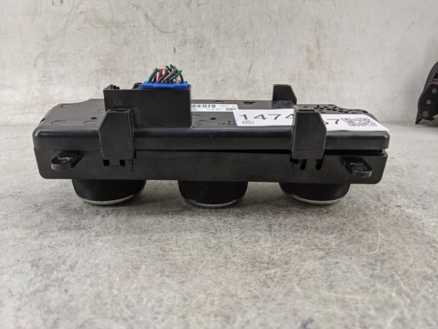 2014-2018 Jeep Wrangler Climate Control Module Temperature AC/Heater Replacement P/N:P68197433AB Fits OEM Used Auto Parts - 