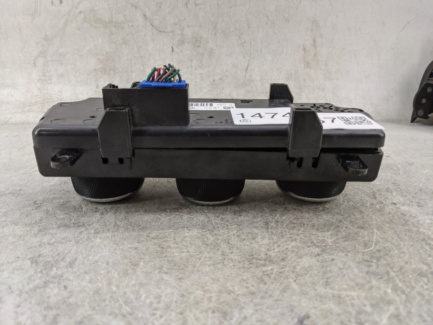 2014-2018 Jeep Wrangler Climate Control Module Temperature AC/Heater Replacement P/N:P68197433AB Fits OEM Used Auto Parts - 