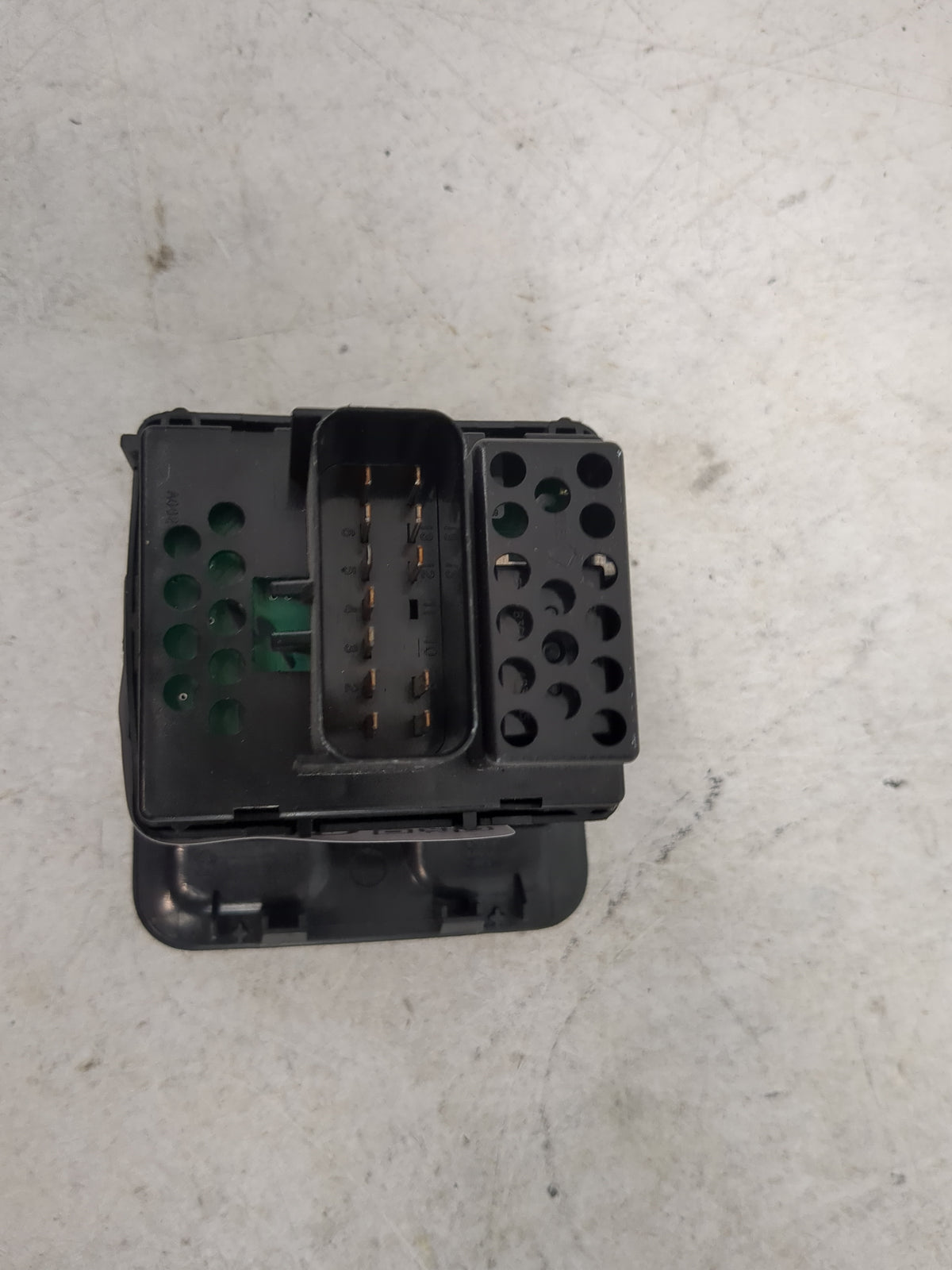 2011-2018 Jeep Wrangler Master Power Window Switch Replacement Driver Side Left P/N:P1RP74DX9A Fits OEM Used Auto Parts - Oe