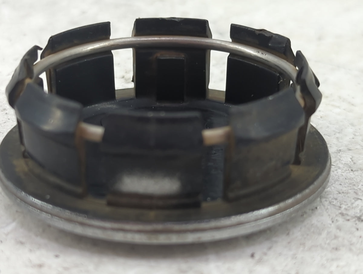 2014 Jeep Wrangler Center Cap Oem Silver 1517207 - Oemusedautoparts1.com