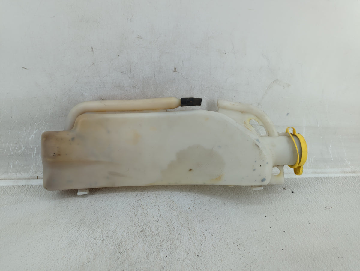 2012-2018 Jeep Wrangler Radiator Coolant Overflow Expansion Tank Bottle 535510 - Oemusedautoparts1.com