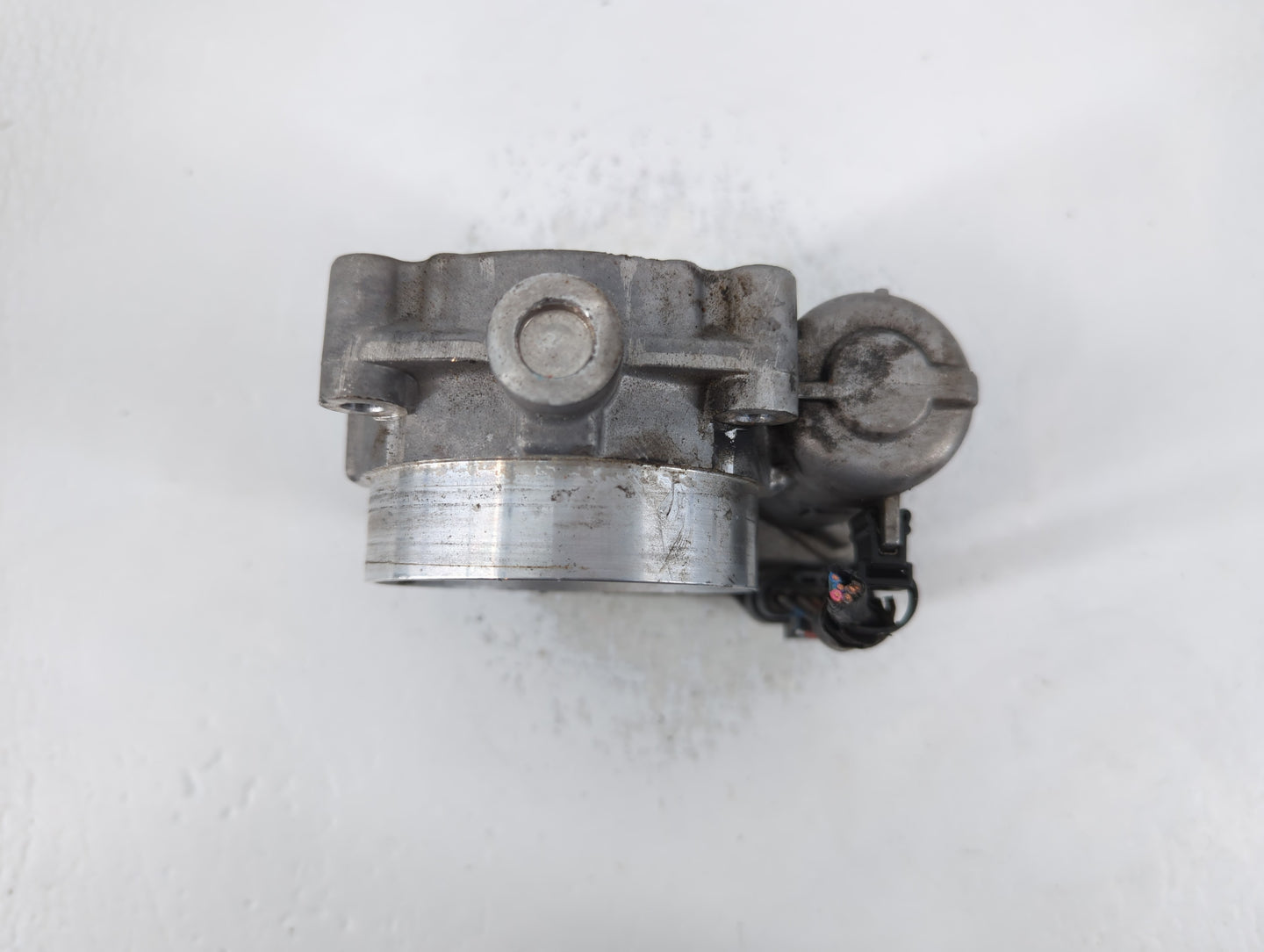2012-2018 Jeep Wrangler Throttle Body P/N:0 280 750 570 05184349AC Fits OEM Used Auto Parts - Oemusedautoparts1.com