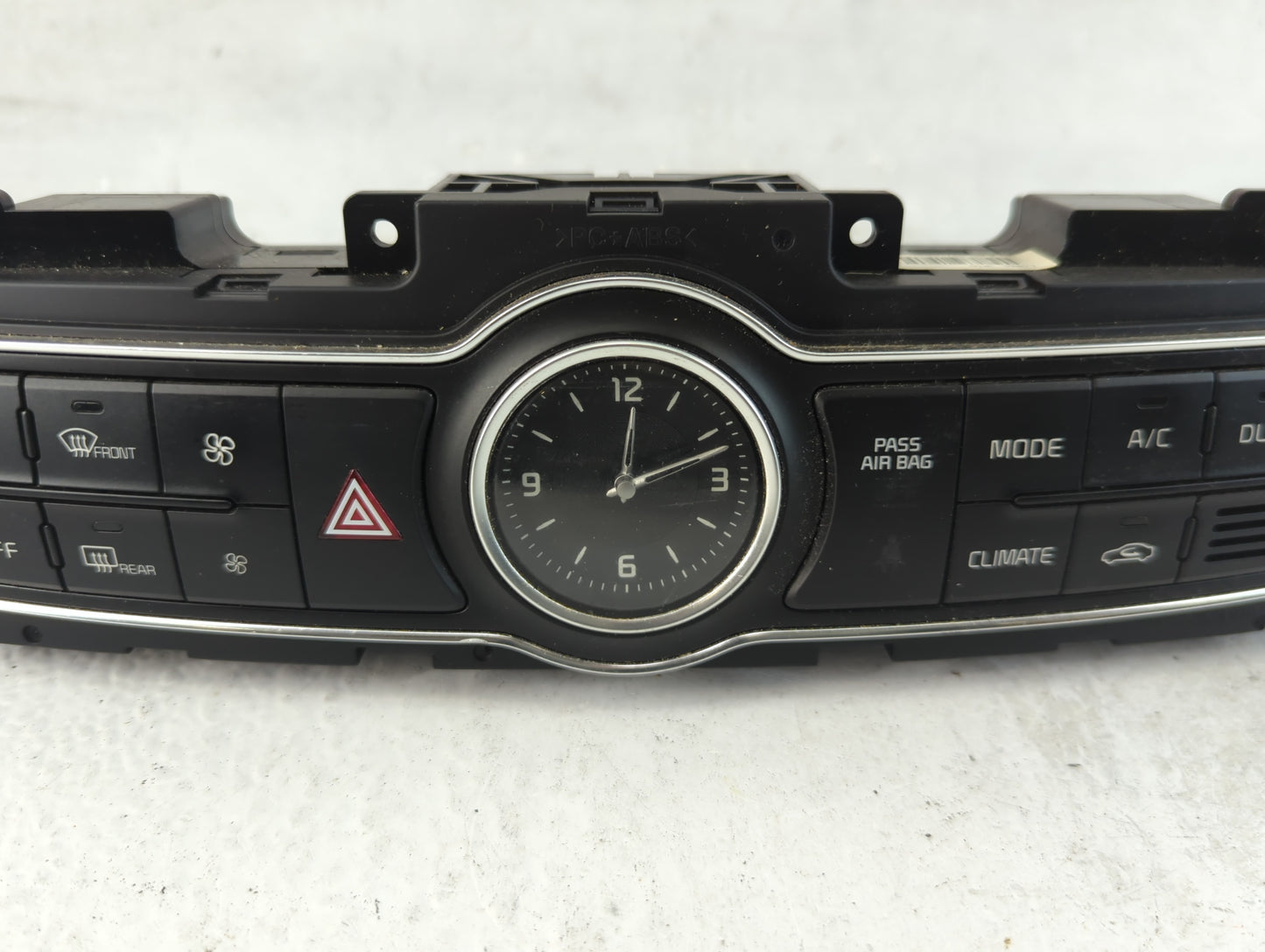 2014-2016 Kia Cadenza Climate Control Module Temperature AC/Heater Replacement P/N:972503RGF0 Fits Fits 2014 2015 2016 OEM U