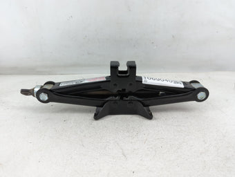 compare product 2014 Kia Cadenza Spare Scissor Car Jack 1069040