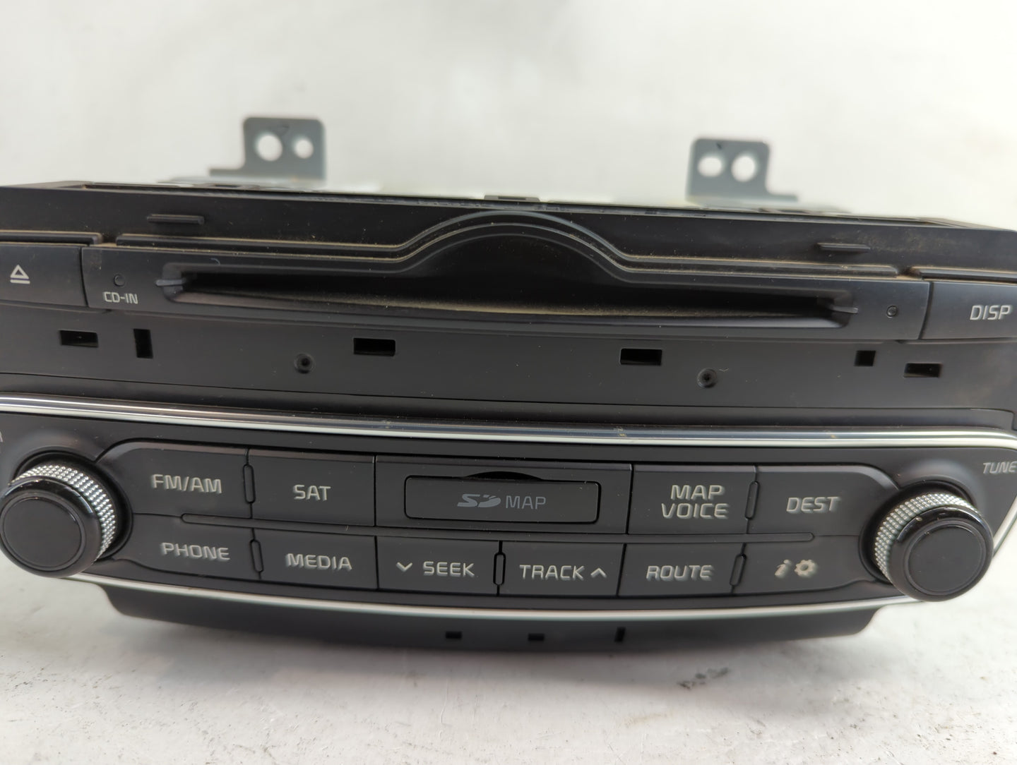 2014-2015 Kia Cadenza Radio AM FM Cd Player Receiver Replacement P/N:96560-3R107 Fits Fits 2014 2015 OEM Used Auto Parts - O