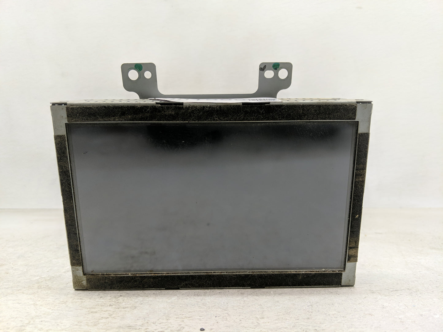 2014 Kia Cadenza Radio AM FM Cd Player Receiver Replacement P/N:96525-3R105 Fits OEM Used Auto Parts - Oemusedautoparts1.com
