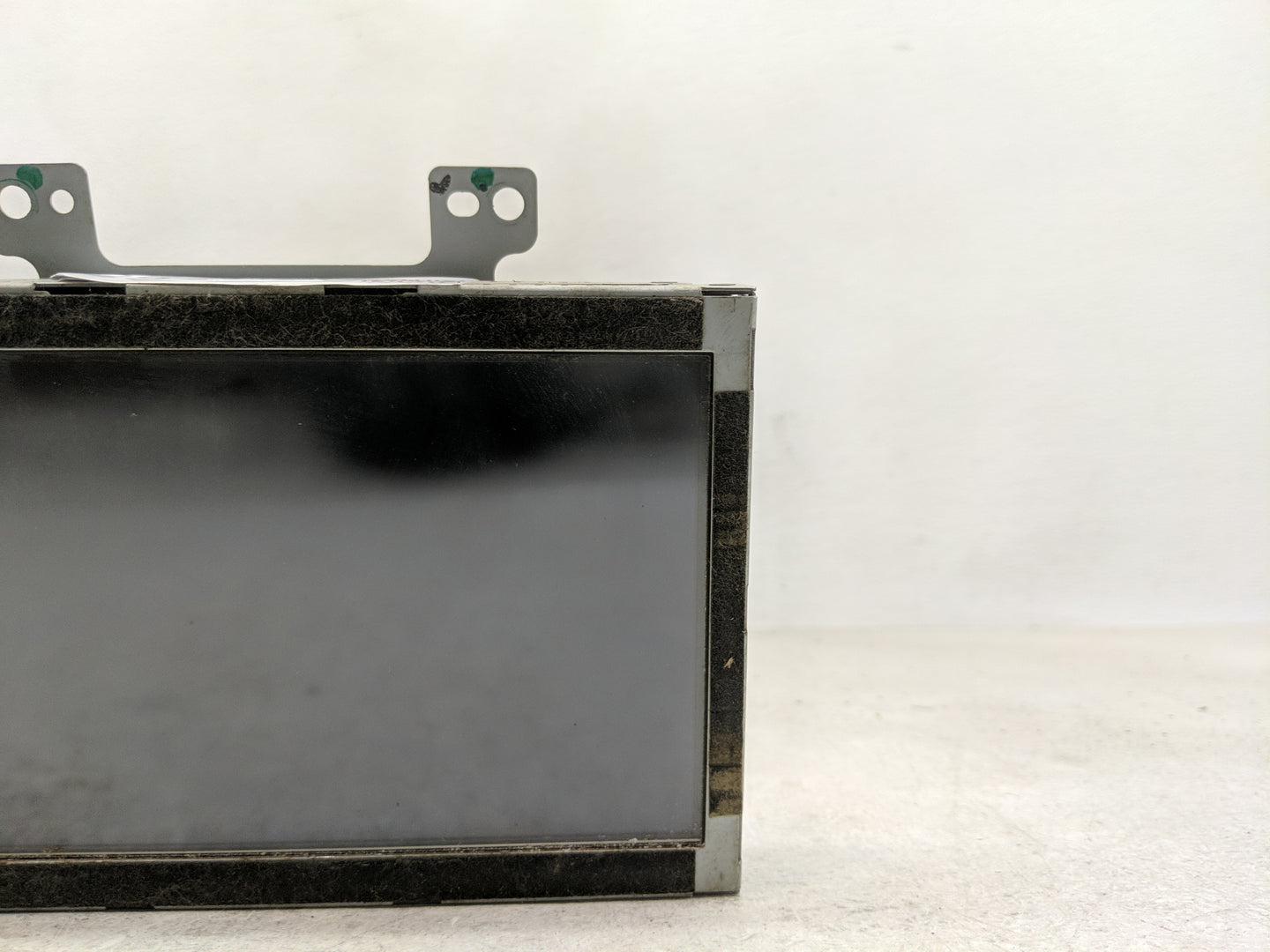 2014 Kia Cadenza Radio AM FM Cd Player Receiver Replacement P/N:96525-3R105 Fits OEM Used Auto Parts - Oemusedautoparts1.com