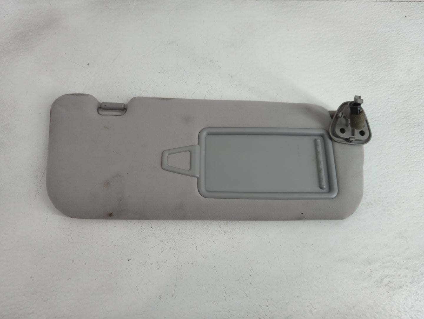 2014-2016 Kia Cadenza Sun Visor Shade Replacement Passenger Right Mirror Fits Fits 2014 2015 2016 OEM Used Auto Parts - Oemu