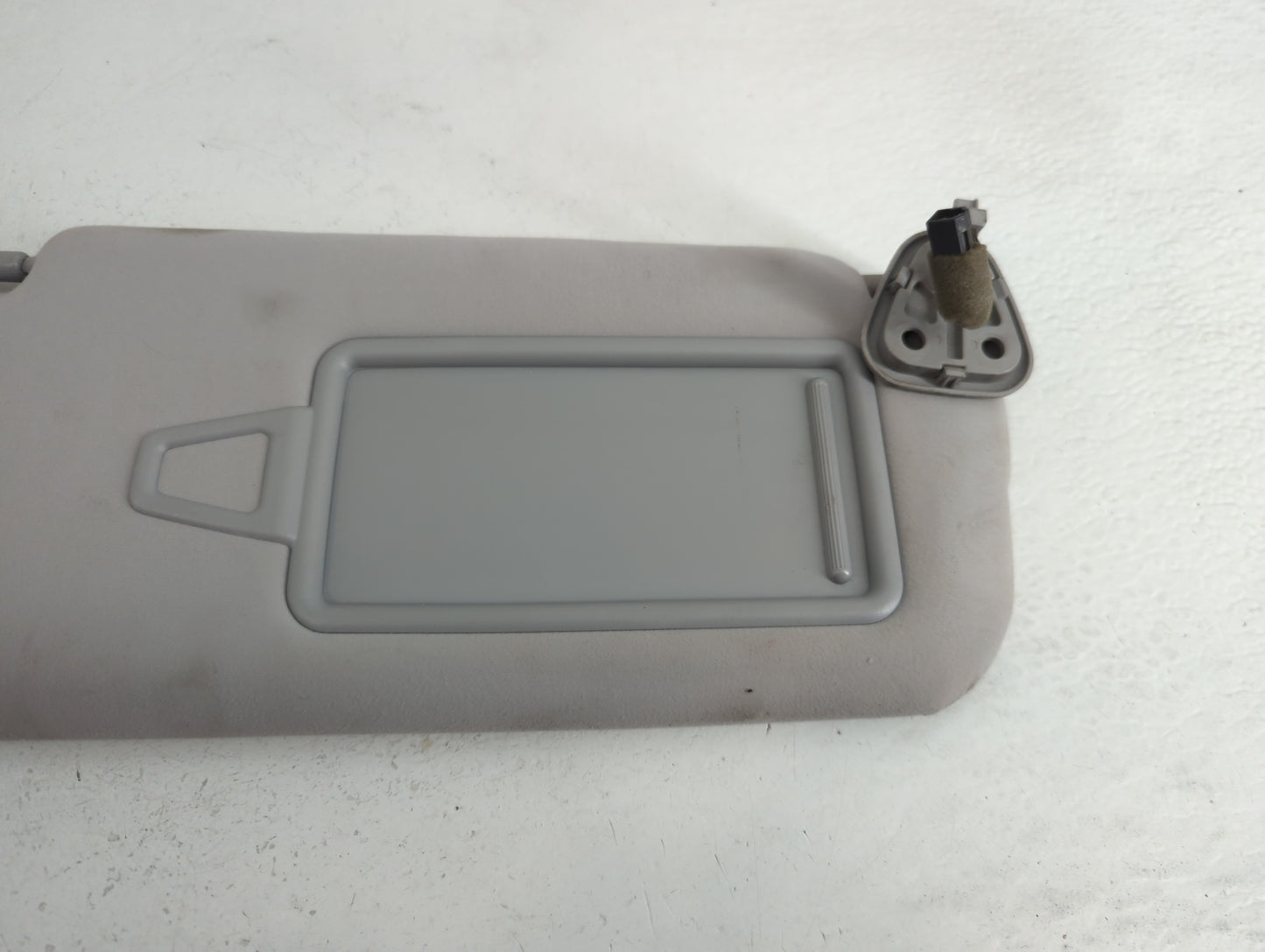 2014-2016 Kia Cadenza Sun Visor Shade Replacement Passenger Right Mirror Fits Fits 2014 2015 2016 OEM Used Auto Parts - Oemu