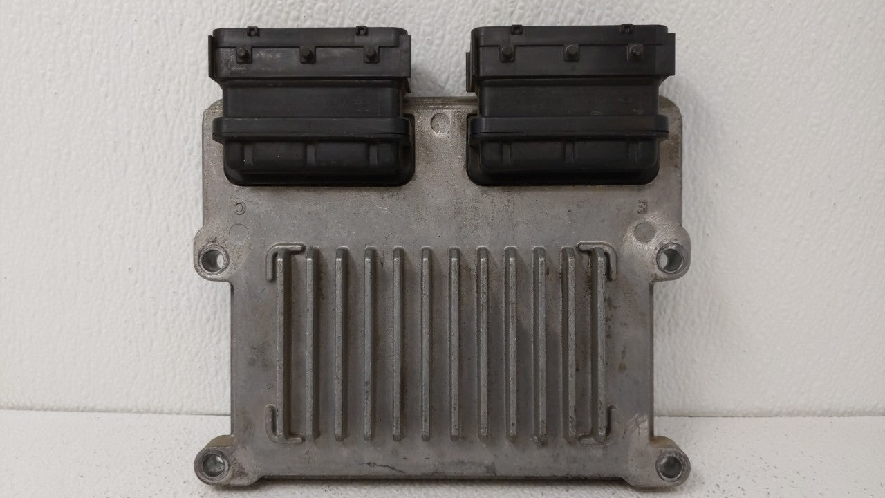 2014-2016 Kia Cadenza PCM Engine Control Computer ECU ECM PCU OEM P/N:39110-3CGN5 39110-3CGN8 Fits Fits 2014 2015 2016 OEM U
