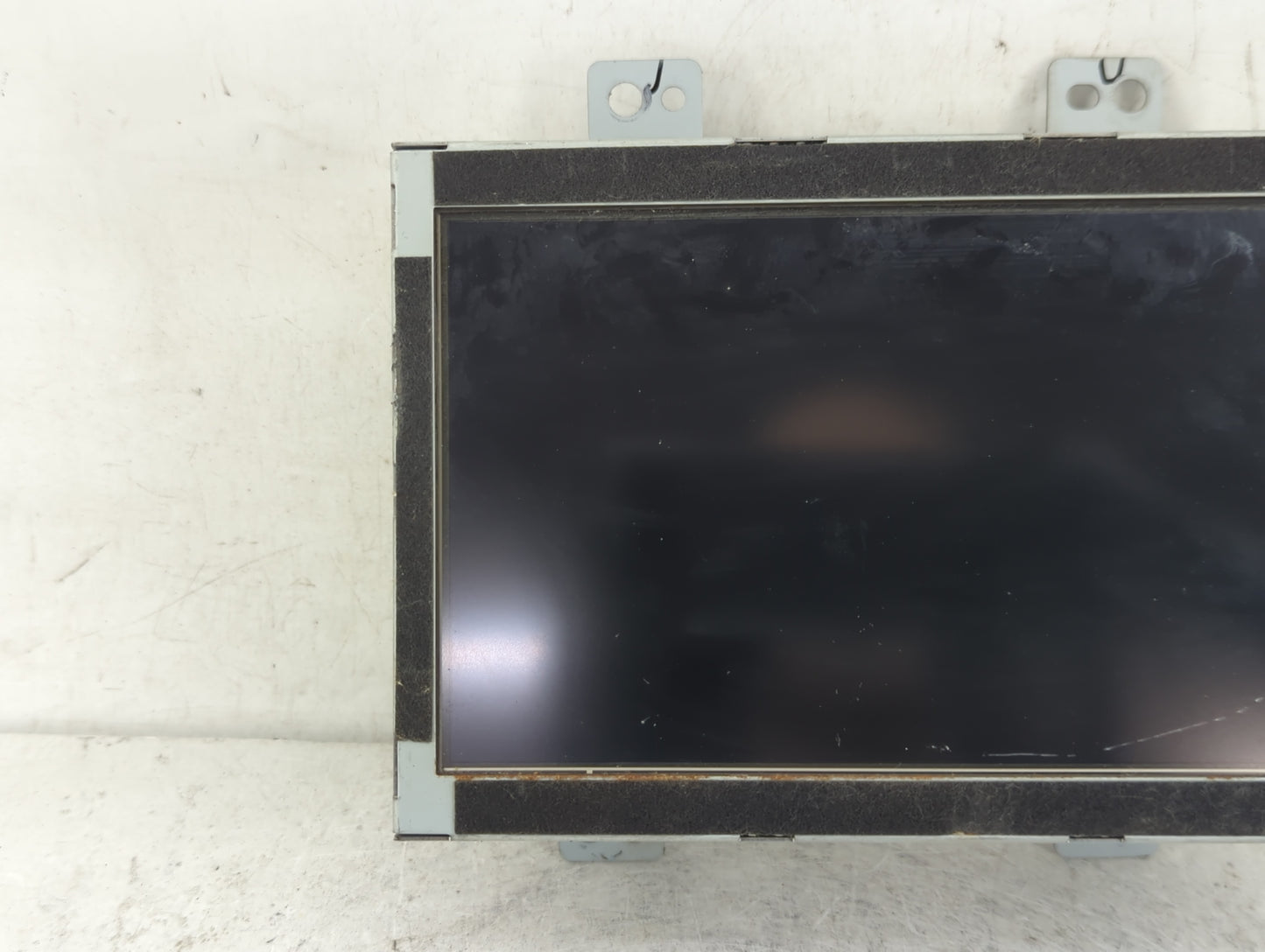 2014-2016 Kia Cadenza Information Display Screen - Oemusedautoparts1.com