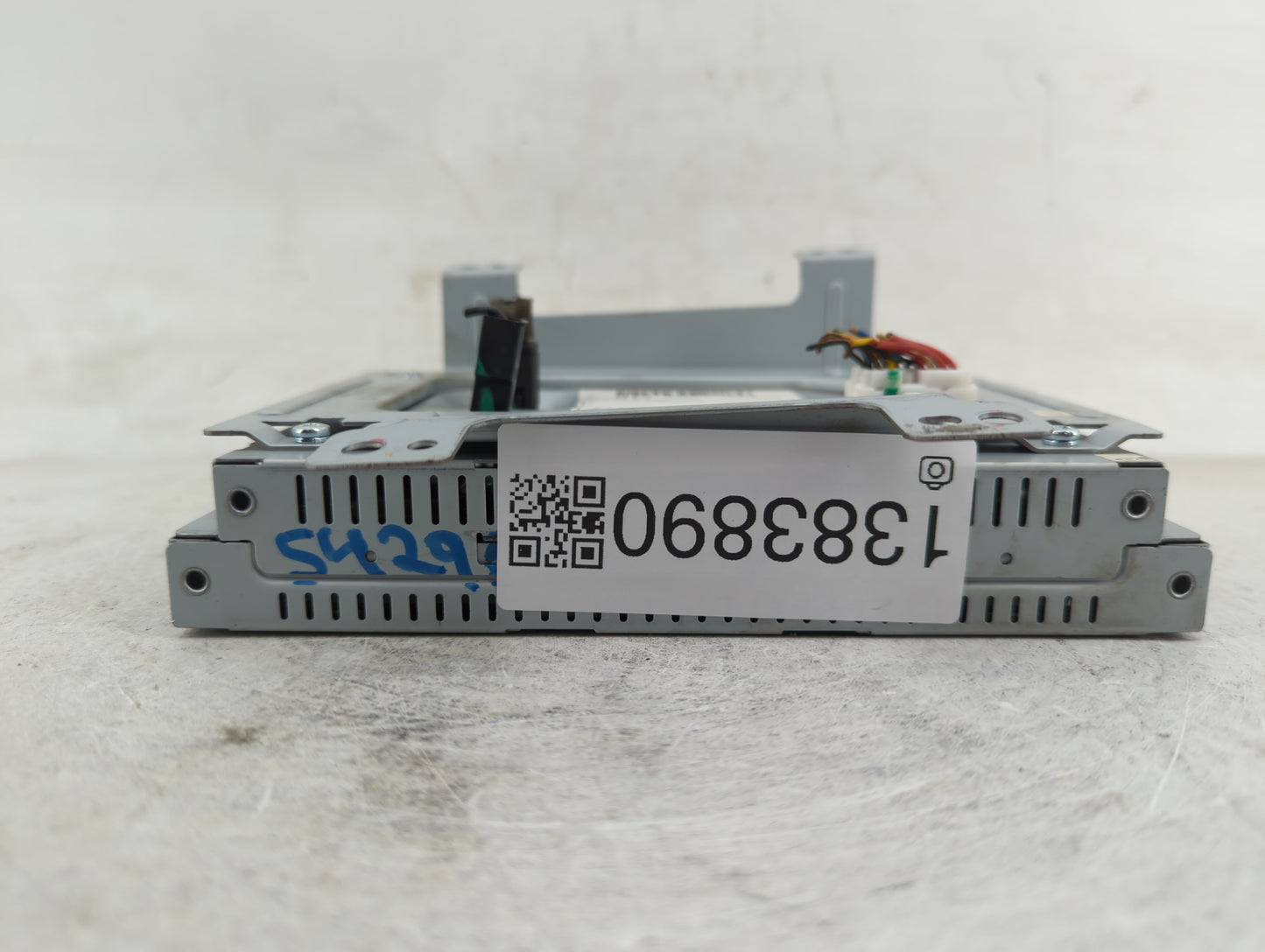 2014-2016 Kia Cadenza Information Display Screen - Oemusedautoparts1.com