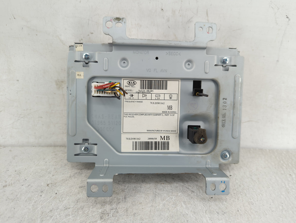 2014-2016 Kia Cadenza Information Radio Display Screen 1383890 - Oemusedautoparts1.com