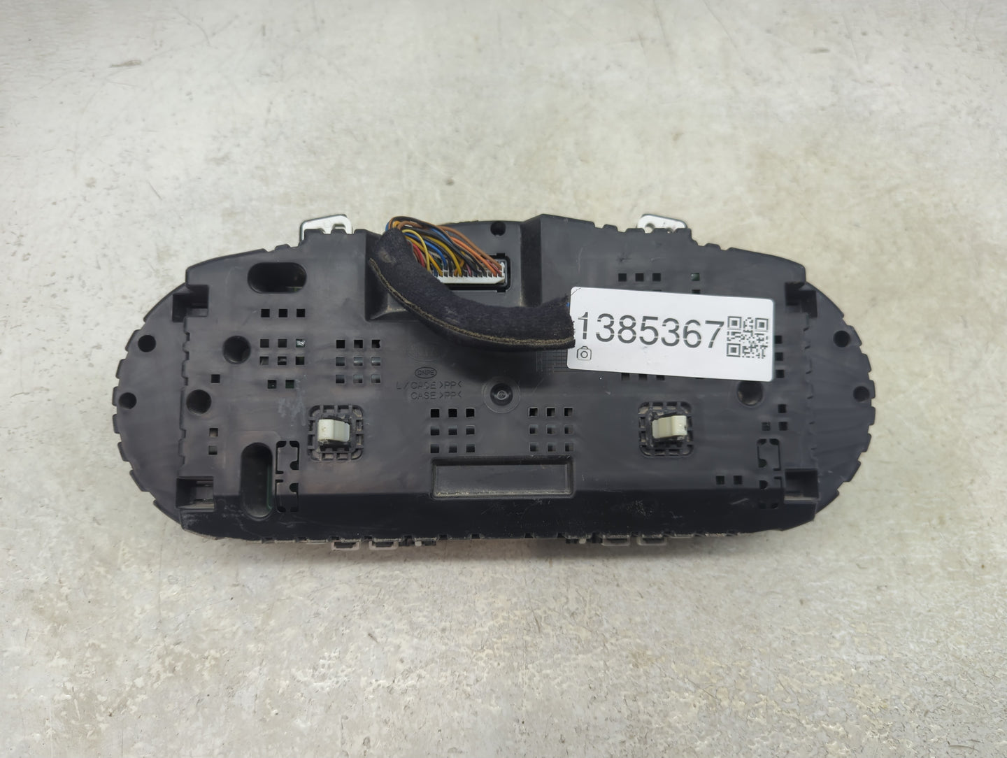 2014 Kia Cadenza Instrument Cluster Speedometer Gauges P/N:94031-3R070 Fits OEM Used Auto Parts - Oemusedautoparts1.com
